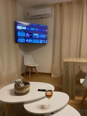 Studio 33 M2 , Climatise, Parking Exterieur Prive Gratuit Amélie-les-Bains-Palalda Zewnętrze zdjęcie